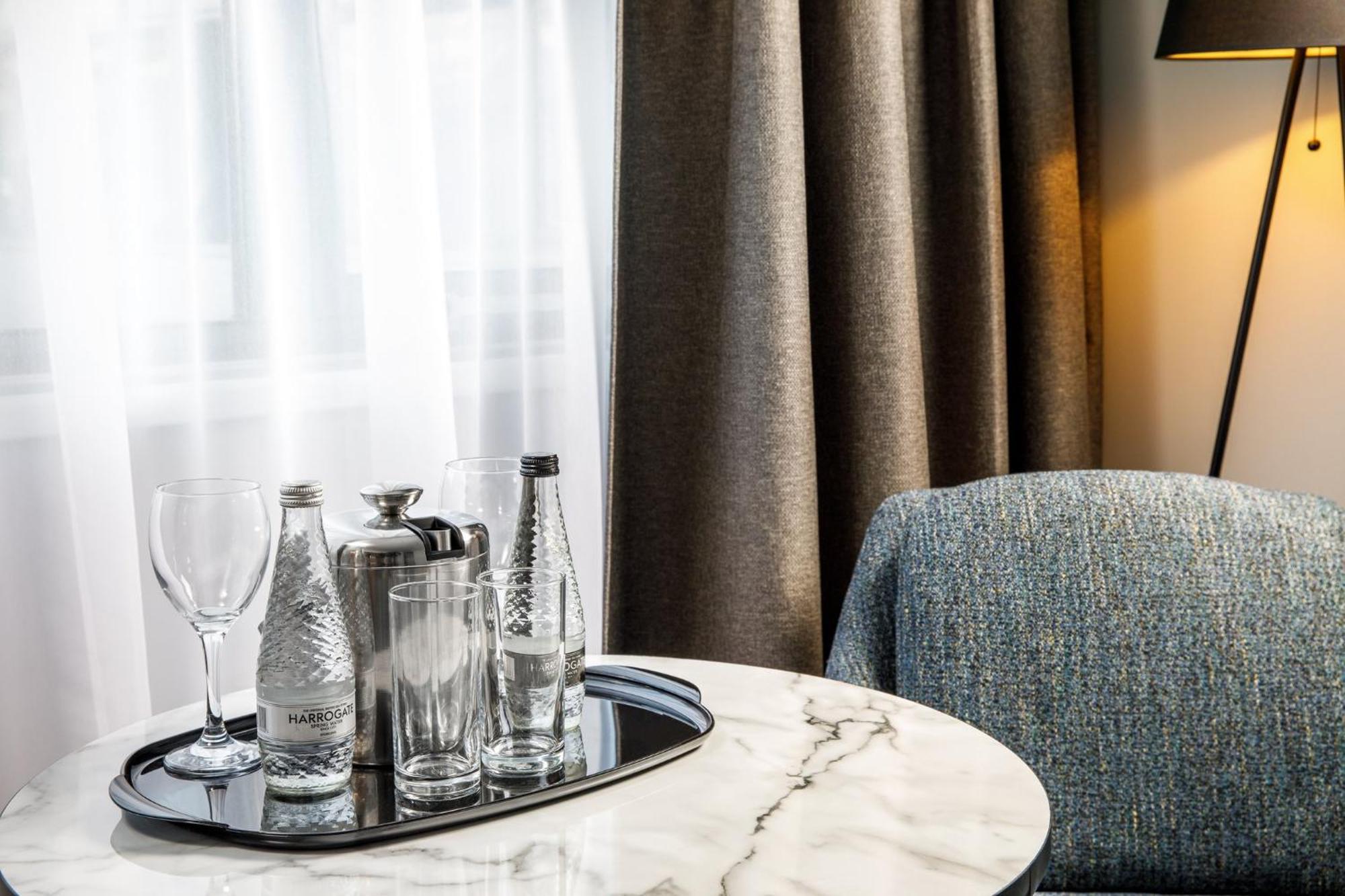 Crowne Plaza Manchester Airport By Ihg Hale  Exterior foto